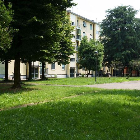Ferienwohnung Duomo-Linate-Fabrique, Casa Accogliente Con Parcheggi Gratis Mailand Exterior foto